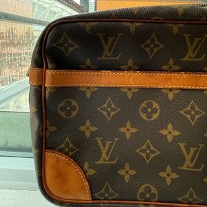 Louis Vuitton Vintage COMPIEGNE POUCH CLUTCH 28